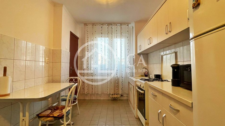 Apartament de inchiriat cu 3 camere in zona Rogerius, Oradea - Poză 6