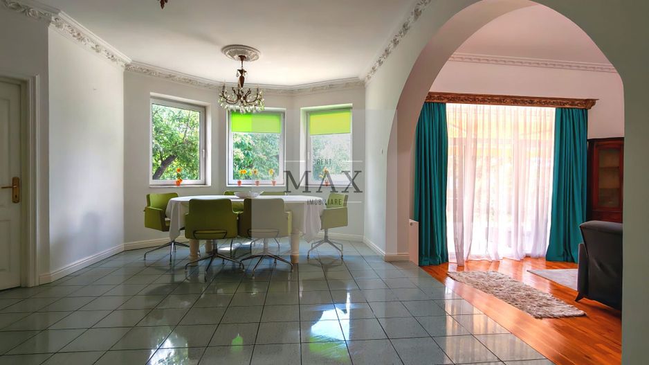 Vilă de lux de vânzare Gruia | 5 camere | 208 mp | 698 mp teren - Poză 12