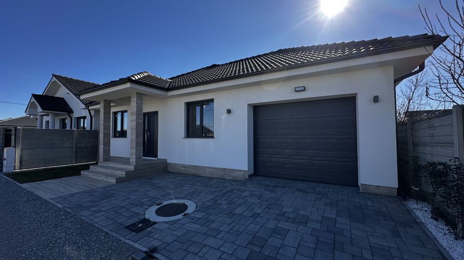 Casa nouă premium - la intrare în Sântandrei, garaj - Poză 2