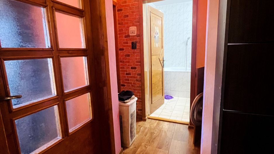 Apartament cu 3 camere – Zona Nufărul, Oradea - Poză 2