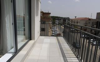 Apartament 2 camere, 3 balcoane, loc de parcare, centrala proprie, Dumbravita - Poză 20