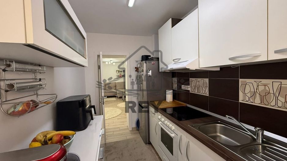 Apartament spațios la parter de casă – zona Turnișor, Sibiu - Poză 9