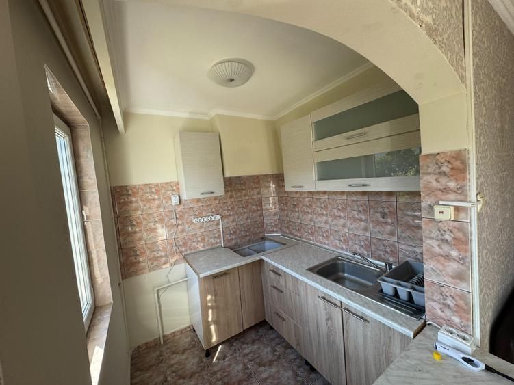 Apartament 3 camere in Șagului , 48 mp | Etaj 4/4 | Acoperiș - Poză 4