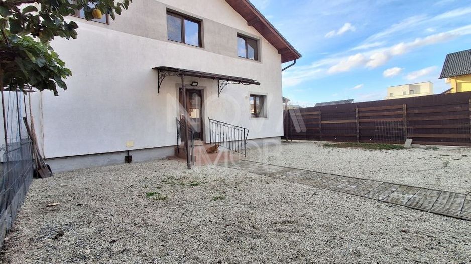 Casa tip duplex in Selimbar - 160 mp utili, Comision 0 - Poză 2