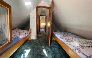 CASĂ\ VILĂ 6 CAMERE, LA MUNTELE MIC,JUD. CARAȘ-SEVERIN\ COMISION 0% - Poză 4