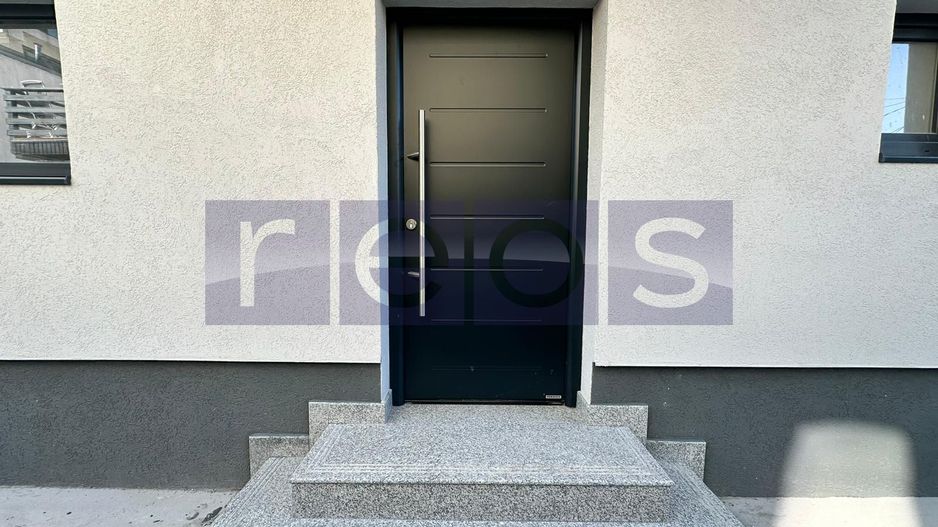 Vila 4 camere | Curte |  Zona Barbu Vacarescu  | Loc de parcare | - Poză 3