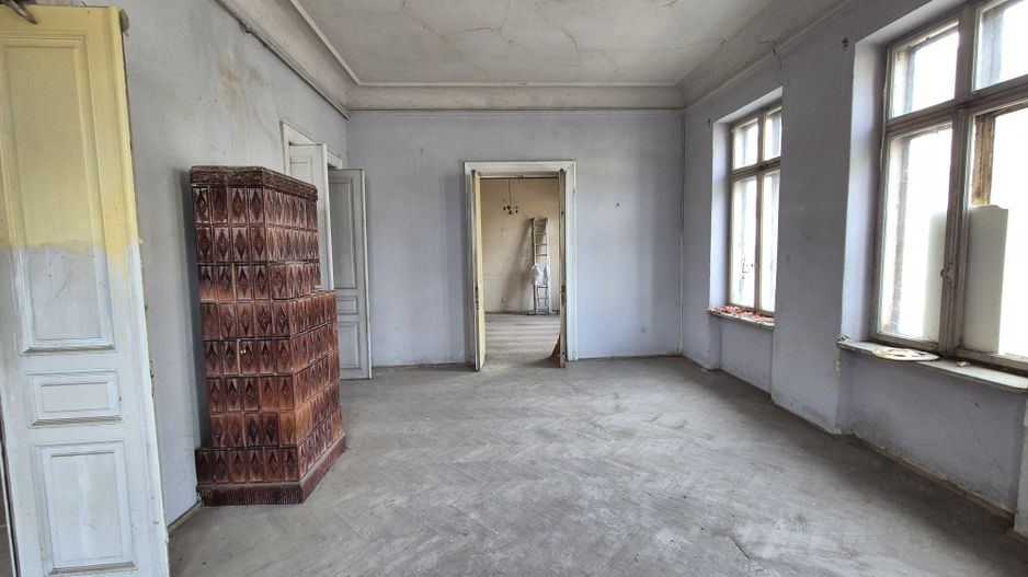 Apartament cu 4 camere 151,40 mp - Unirii - Poză 2