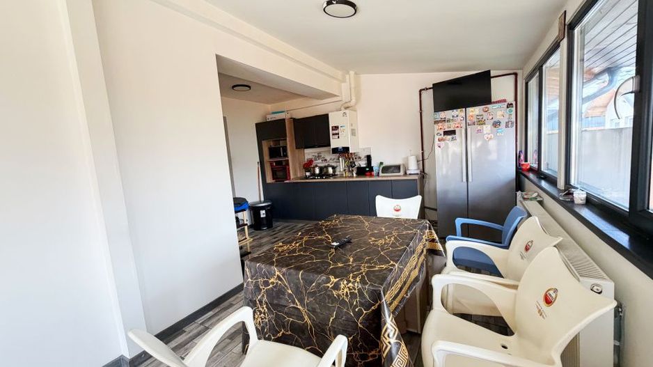 Casa generoasa 5 camere Trivale Clasa energetica A - Poză 12