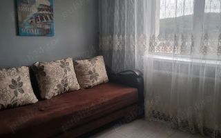 Apartament cu 4 camere de închiriat - Poză 4
