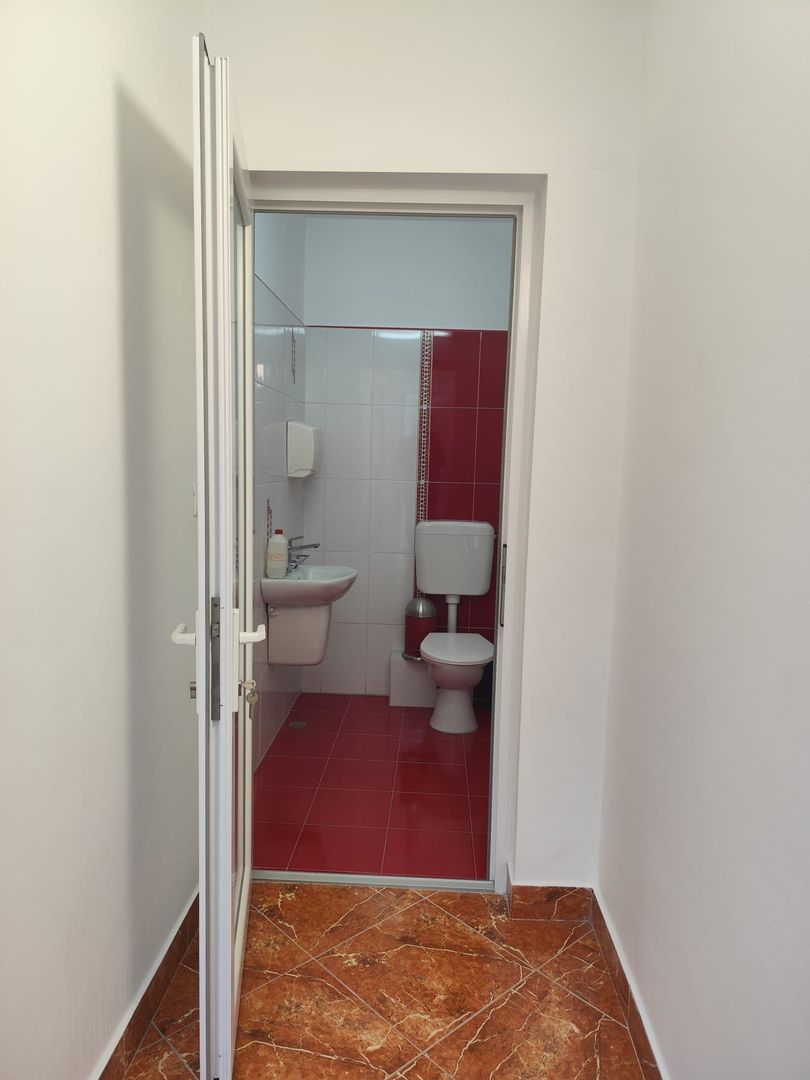 Cabinet stomatologic, echipat, modern, zona Lacu Rosu, Oradea, VANZARE - Poză 12