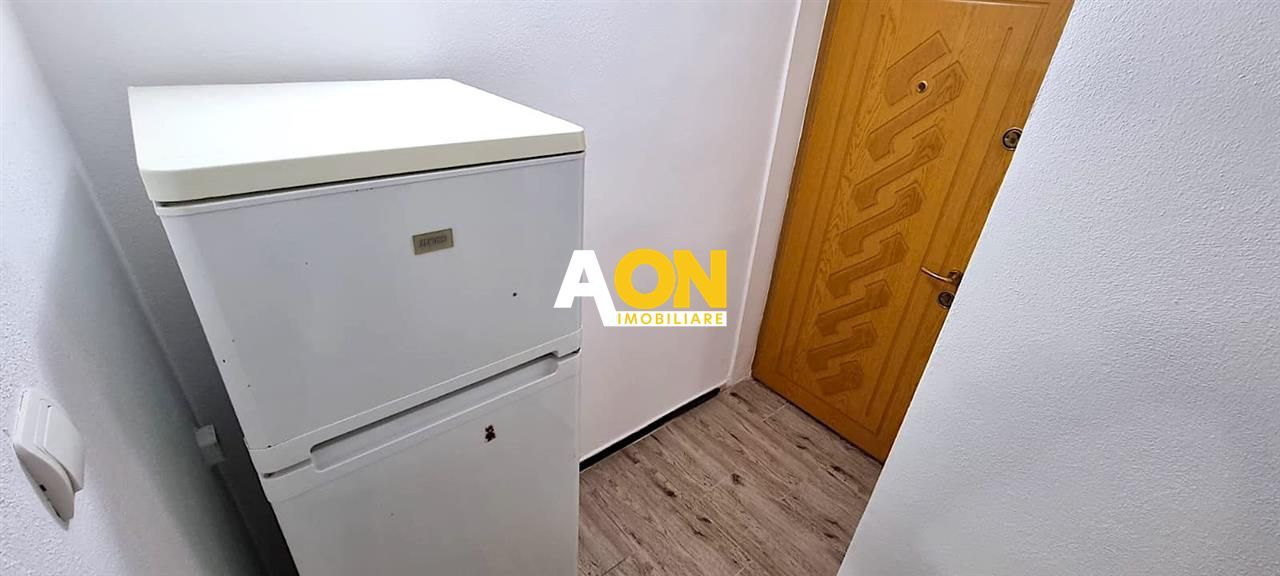 Apartament cu 2 Camere de Vanzare Zona Bulevard - Poză 8