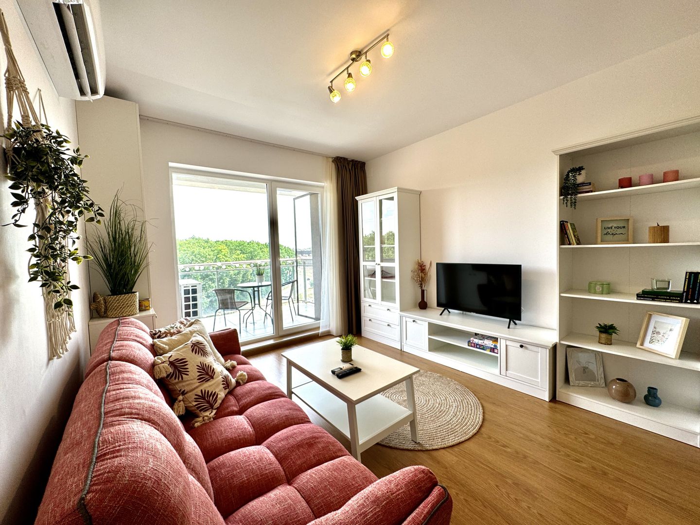 Apartament de închiriat 2 camere - vedere pădure - Poză 22