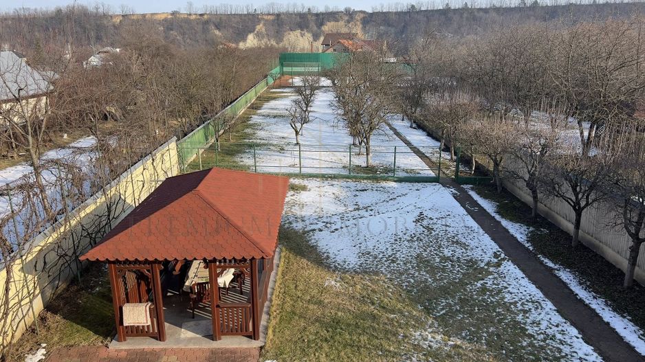 Proprietate de vanzare in Onesti - Poză 4