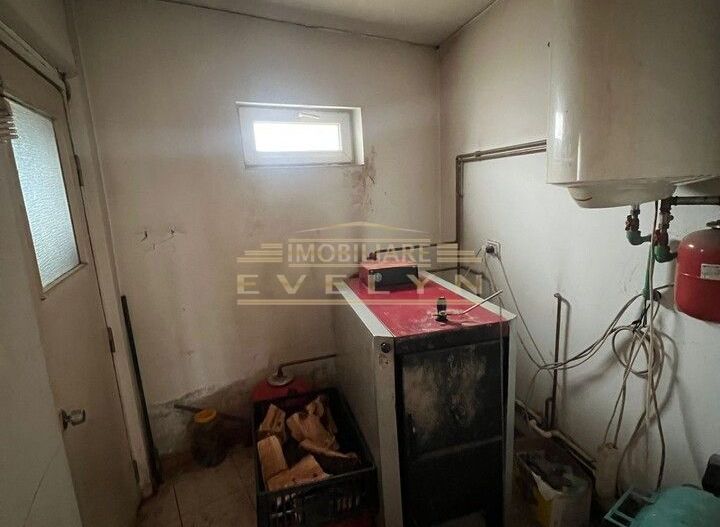 Casa + teren de vanzare in Zaicesti la strada principala, pret 75000 euro negociabil! - Poză 13