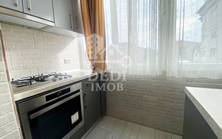 Apartament 3 camere de inchiriat in zona Rogerius, Oradea - Poză 4