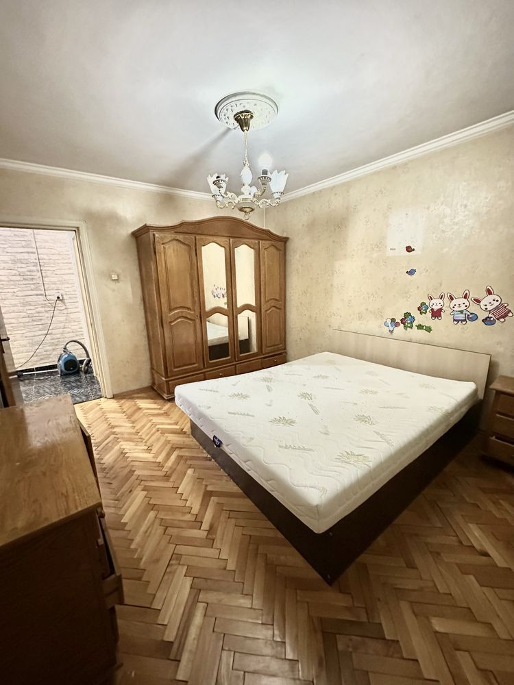 Inchiriez apartament 3 camere zona stadion - Poză 7