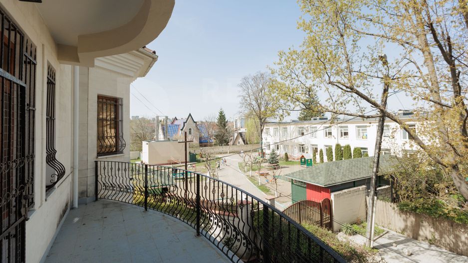 Chirie, casă, 7 camere, str. Galbena, Centru - Poză 18