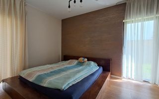 Apartament pe 2 nivele la vilă + Curte, Piscină, Saună și garaj, Gruia!! - Poză 7