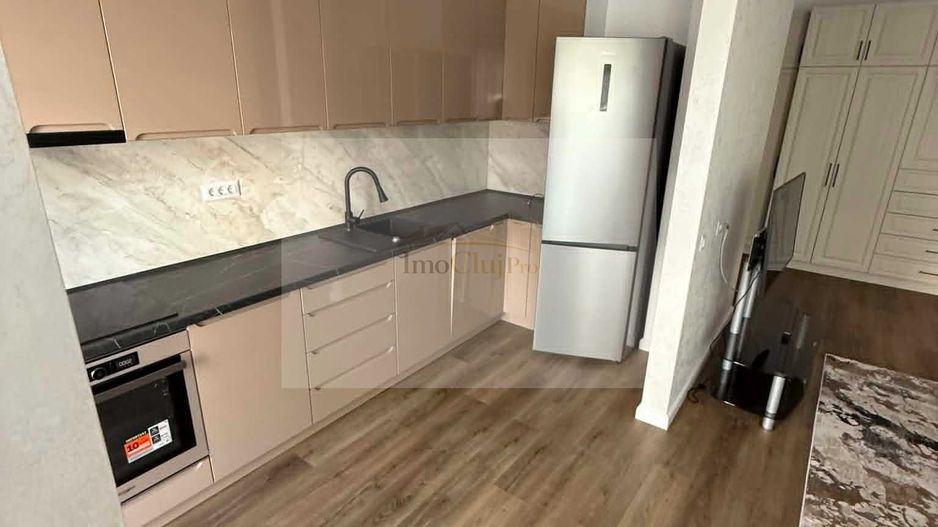 🏡 De închiriat – Apartament cu 2 camere în Elite City- Parcare - Poză 5