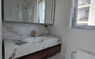 Vila finalizata, curte libera 185 mp,  loc de parcare, zona case - Poză 16