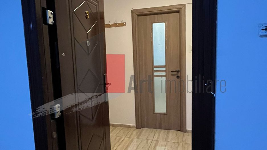 APARTAMENT 2 CAMERE  -  STEFAN CEL MARE - Poză 2