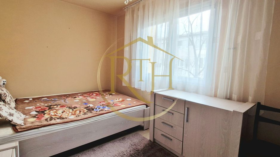 Inchiriez apartament cu 2 camere,clima centrala, zona Calea Sagului/ 300 euro. - Poză 3