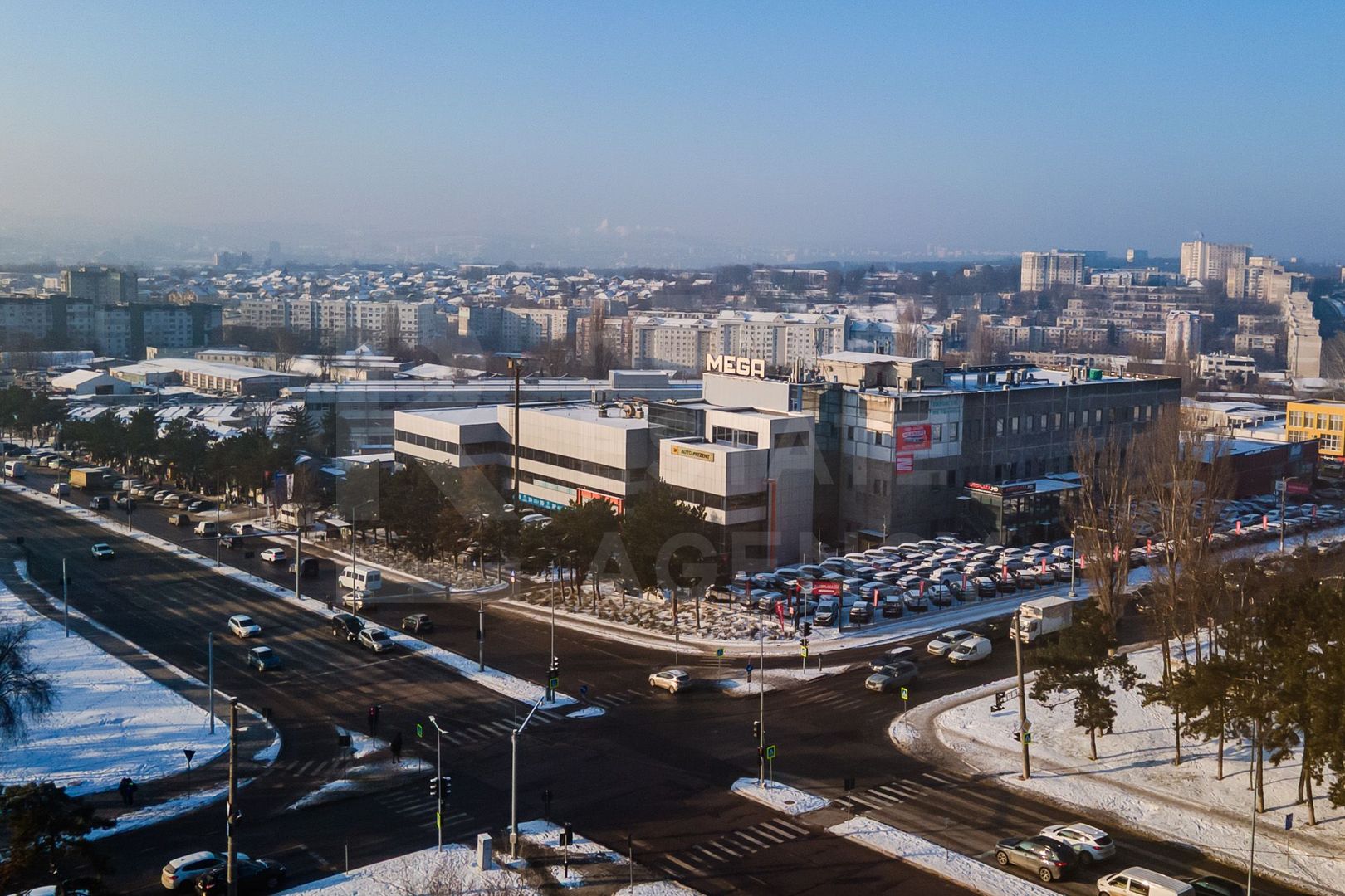 Chirie, spațiu comercial, 1000 mp, strada Socoleni, Râșcani - Poză 1