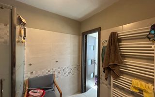 Casa individuala in Lazaret, langa Hotel Hermanns, la cheie - Poză 17