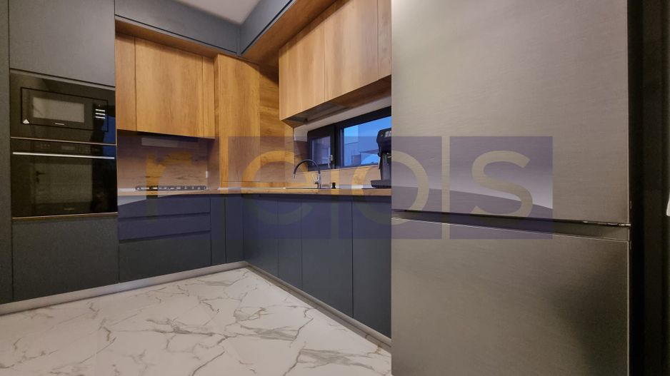 VANZARE VILA - DUPLEX  4 CAMERE - BERCENI  -, P+1E - Poză 8