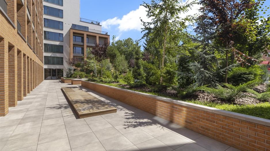Apartament 25 cam Premium Central | Parcare Subterana si Utilitati incluse - Poză 9