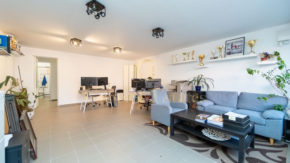 Spațiu comercial versatil de vânzare – Calea Feldioarei, Brașov - Poză 1