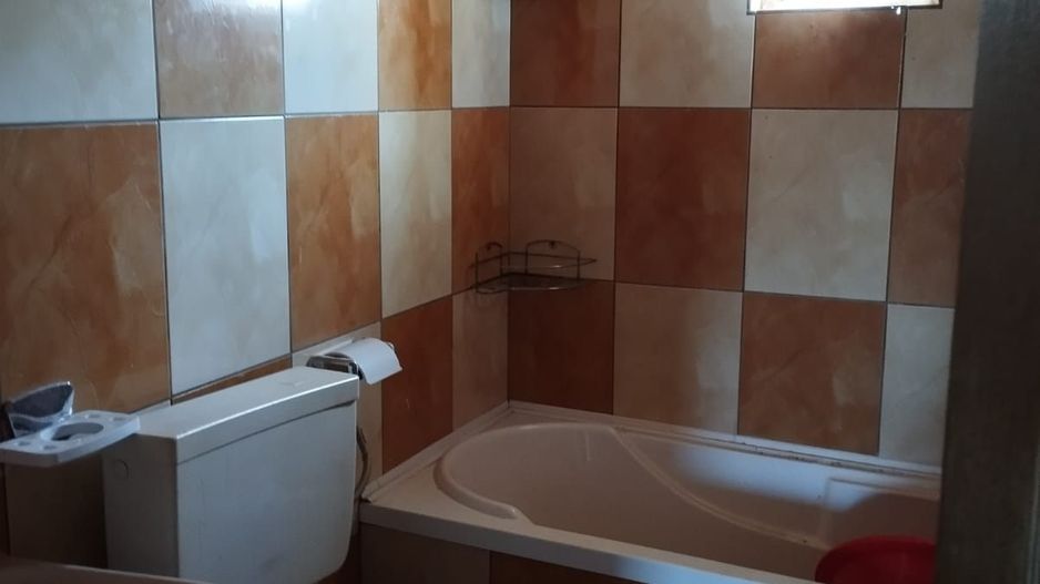 DARZA - CREVEDIA, CASA 7 CAMERE - Poză 8