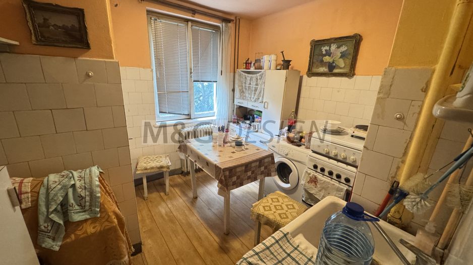 2 camere etaj 1 zona Complex langa Facultatea de Drept - Poză 5