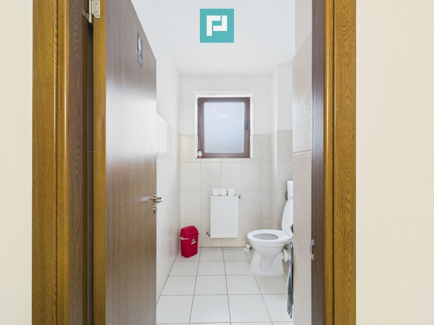 Casă  spațioasă cu 5 camere, Aradului - Poză 10