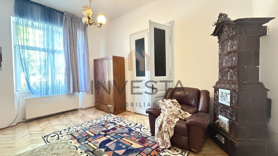 Casa cu 4 camere de inchiriat cu 2 locuri de parcare, zona 7 Strazi - Poză 12