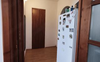 Etaj 2 Apartament  3 Camere  Frumoasa Bloc 1985 - Poză 7