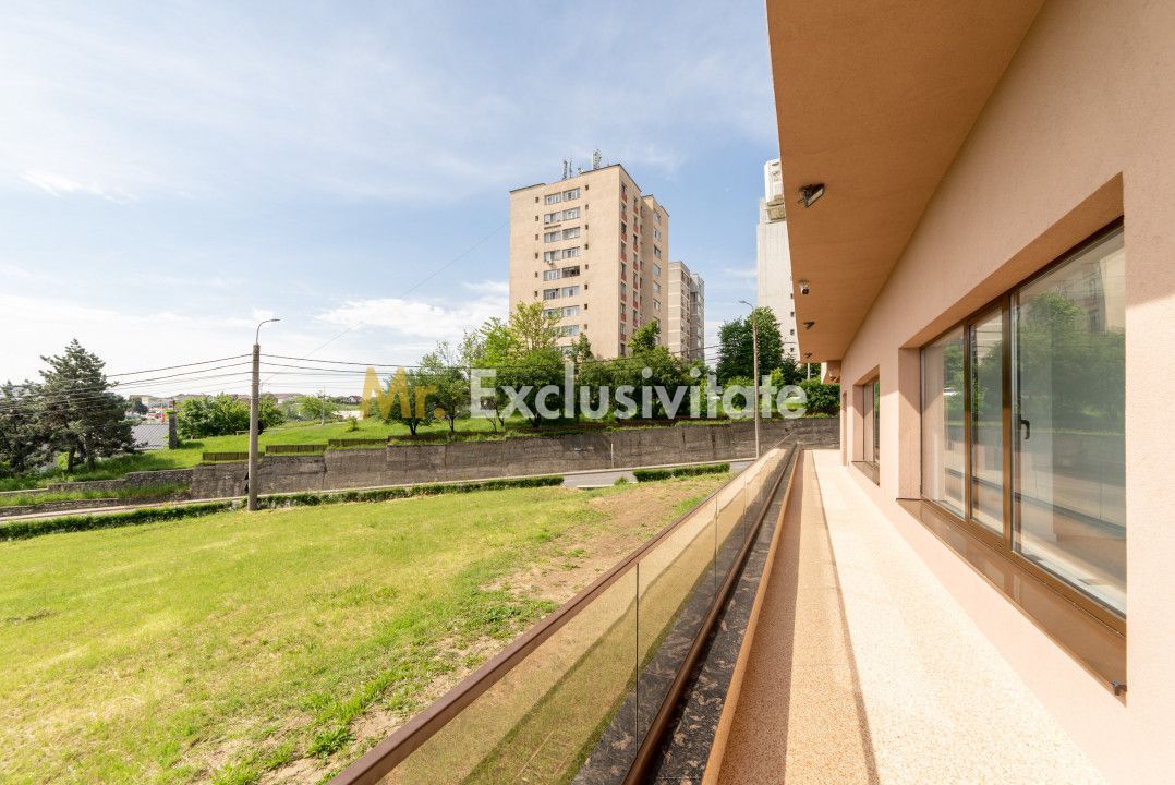 Spațiu comercial generos – 160 mp – poziție premium pe Craiovei! - Poză 13