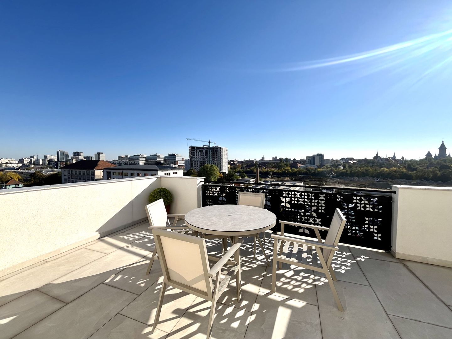 Apartament 2 camere, elegant si modern, Central - Piata 700 - Poză 13