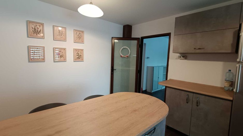 Apartament 3 camere – Prima închiriere, Centrală Proprie - Poză 4