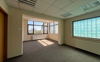 Casa 15 camere cu parcare mare - Jiului - Poză 15