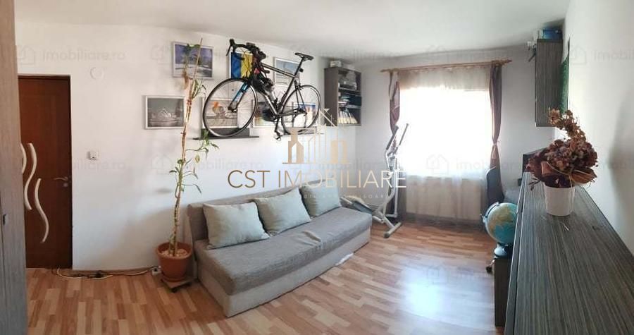 Apartament 3 camere Mansarda , Soarelui - Poză 1