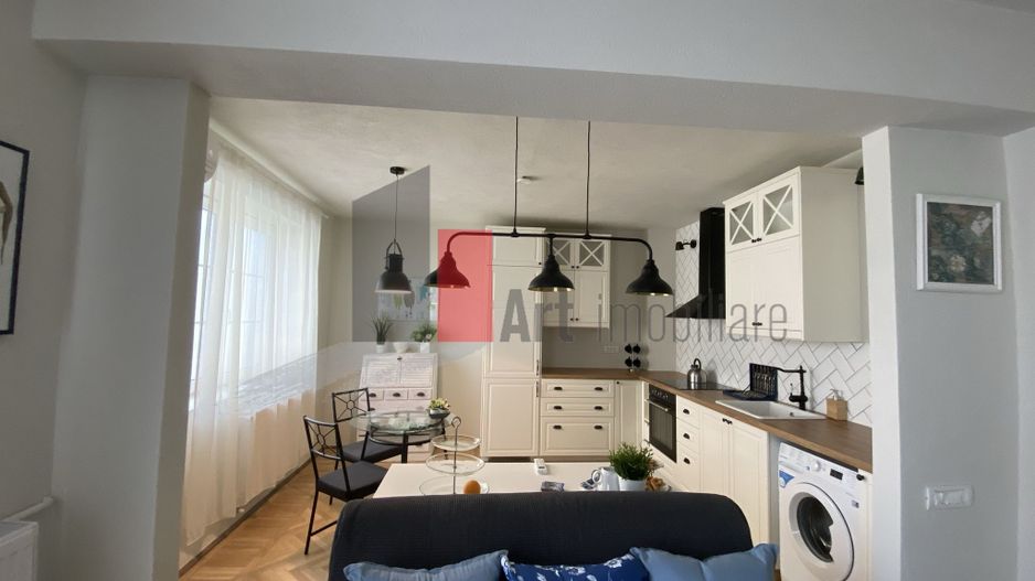 Apartament deosebit 2+1 camere complet renovat - Natiunile Unite - Poză 3