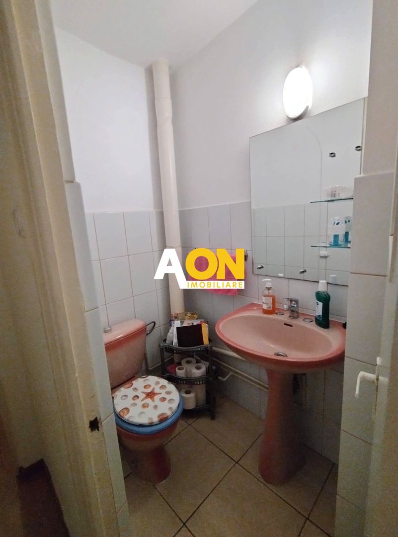 Apartament 3 camere, 68 mp utili, Cetate, zona Piata Cetate - Poză 9