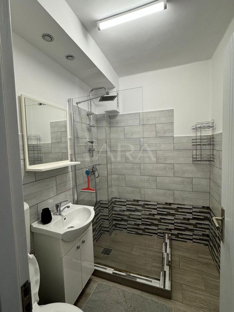 Apartament 3 camere decomandate – Centru, zona Facultatii de Litere - Poză 6