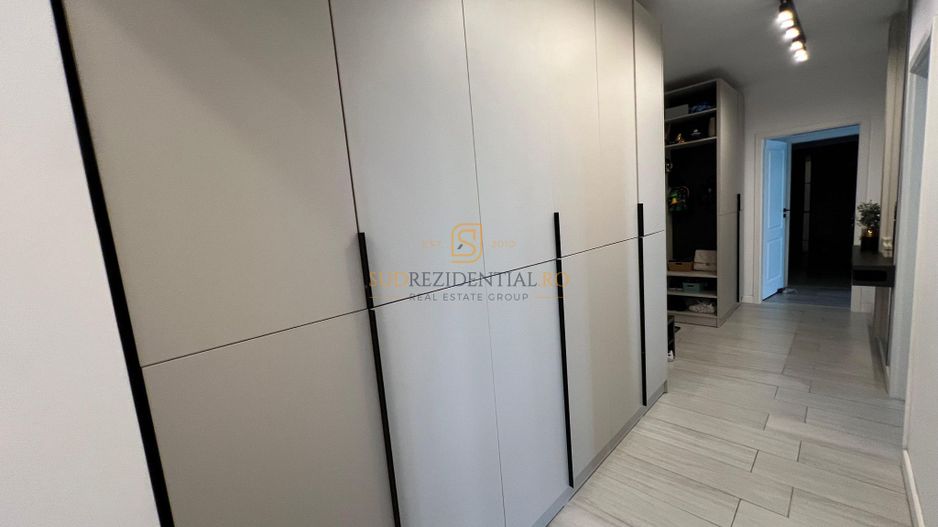 Apartament premium cu 3 camere, suprafață generoasă și loc de parcare - Poză 15
