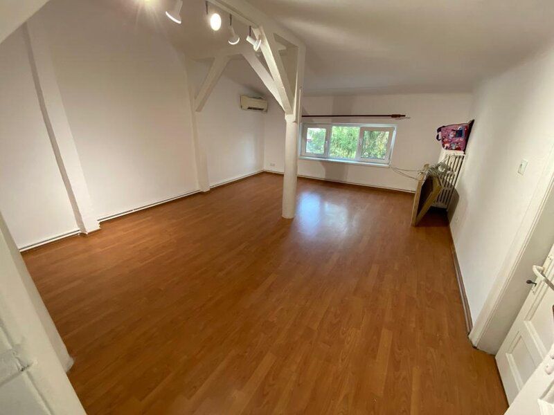 Cotroceni apartament 5 camere in vila - Poză 8