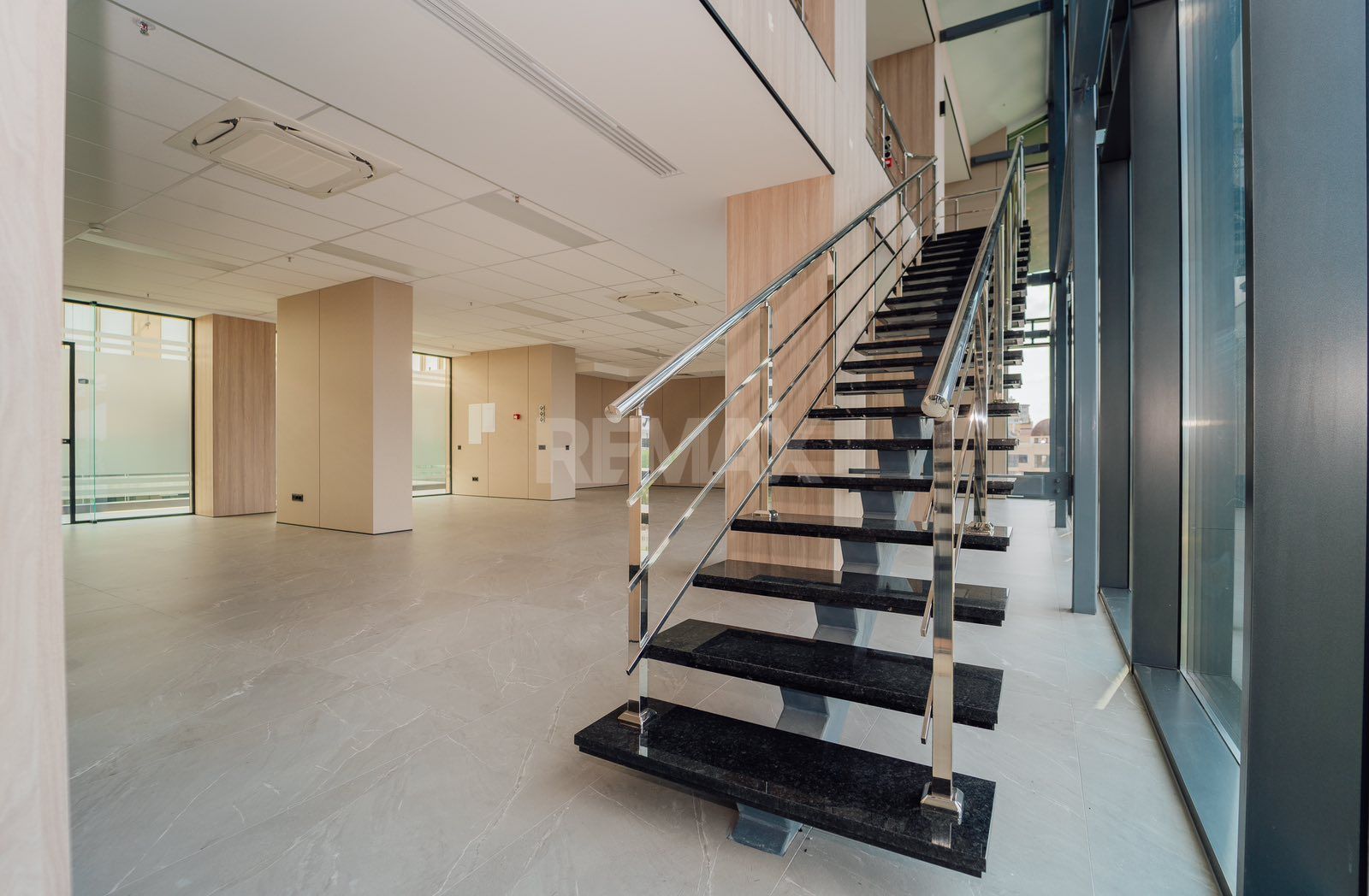 Spațiu Comercial Premium CHIRIE – 170 m² - Poză 7