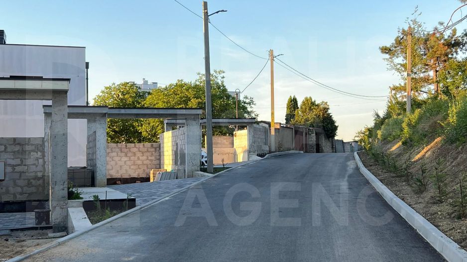 Vânzare casă, 4 camere,  str. Dragomirna, sectorul Buiucani. - Poză 5