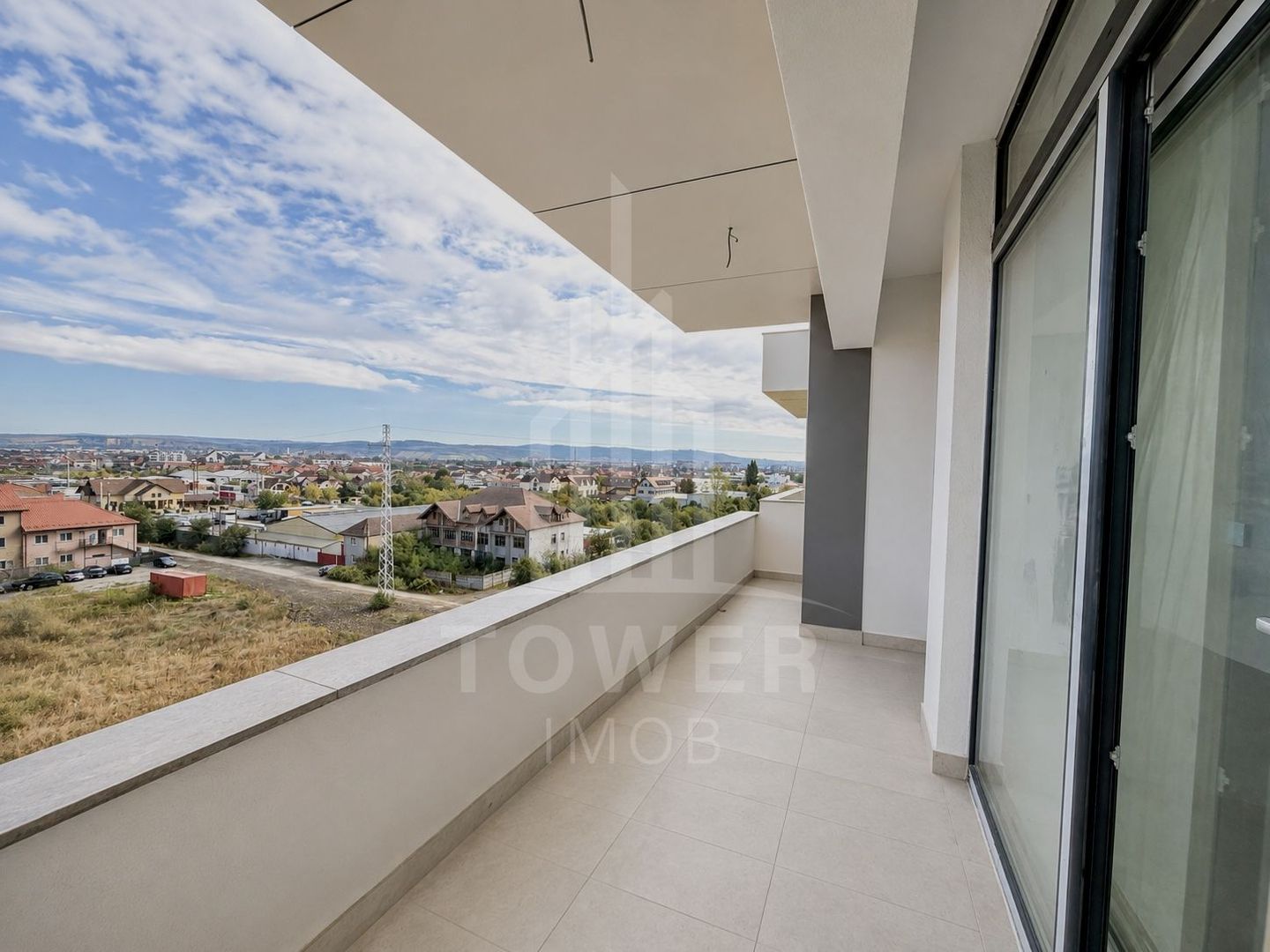 Apartament 2 camere- La cheie-Calea Surii Mici - Poză 7