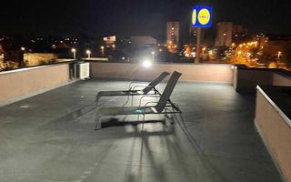 Vand imobil P+2 zona salaj rahova cu doua spatii comerciale - Poză 8